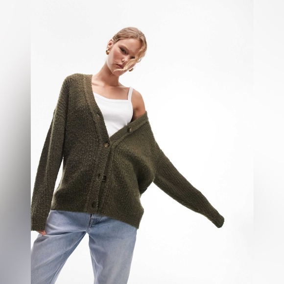 #0004 - Topshop | Knitted Plated Boyfriend Long Line Boucle Cardigan - Picture 1 of 7